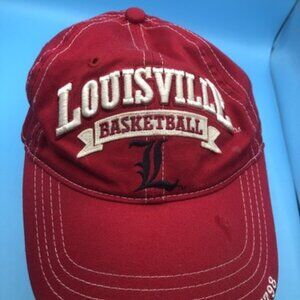 UofL Louisville Cardinals One Size Red Beige Hat Cap Basketball College Gameday